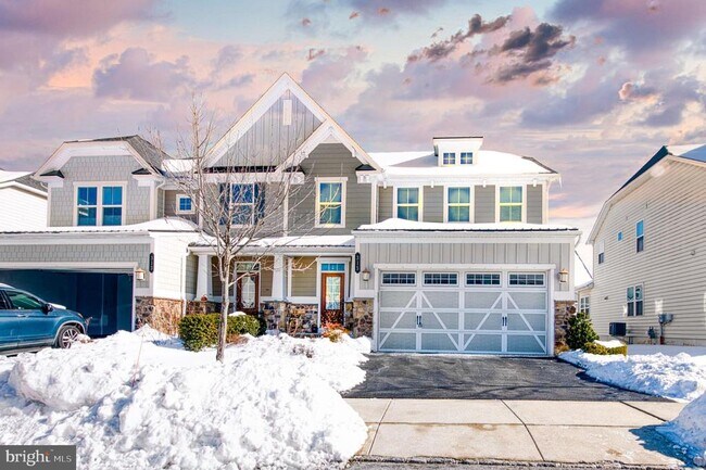 Building Photo - 315 Quarry Point Rd