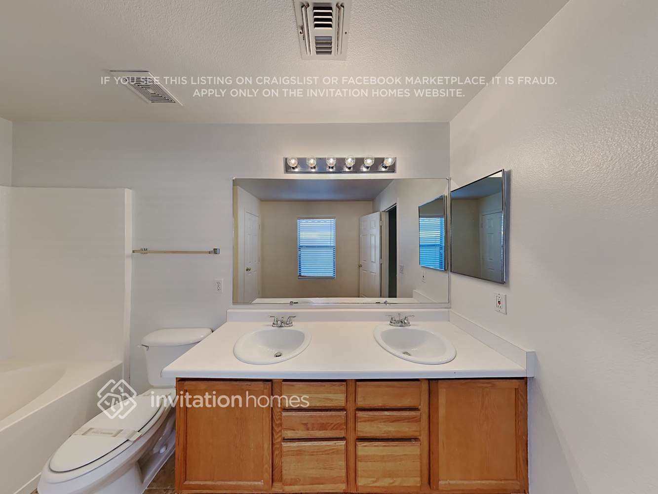 Building Photo - 15823 W Port Au Prince Ln