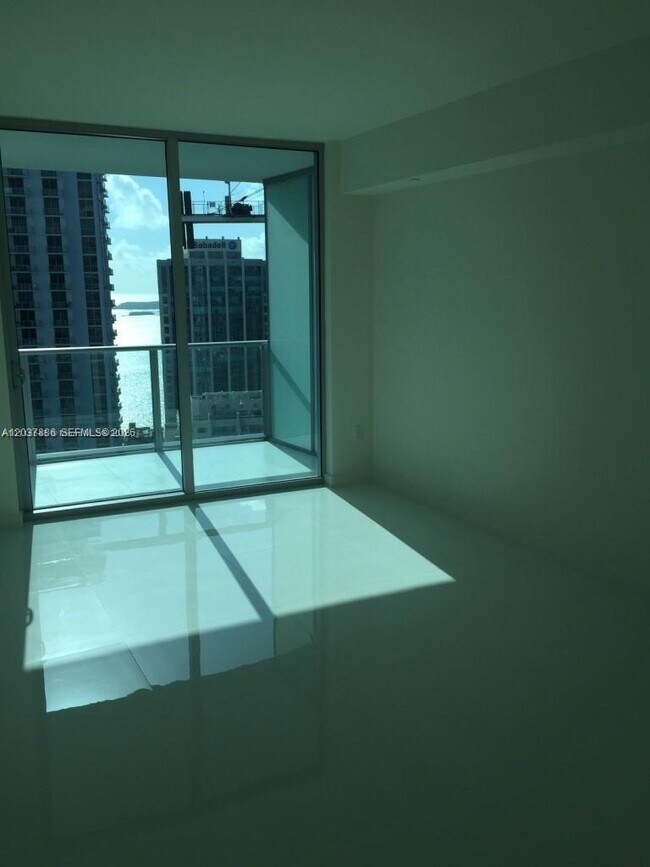 Building Photo - 1100 S Miami Ave