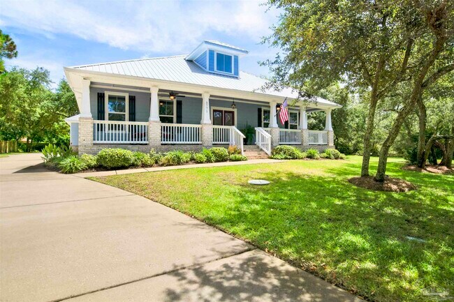 Building Photo - 5771 Red Cedar St