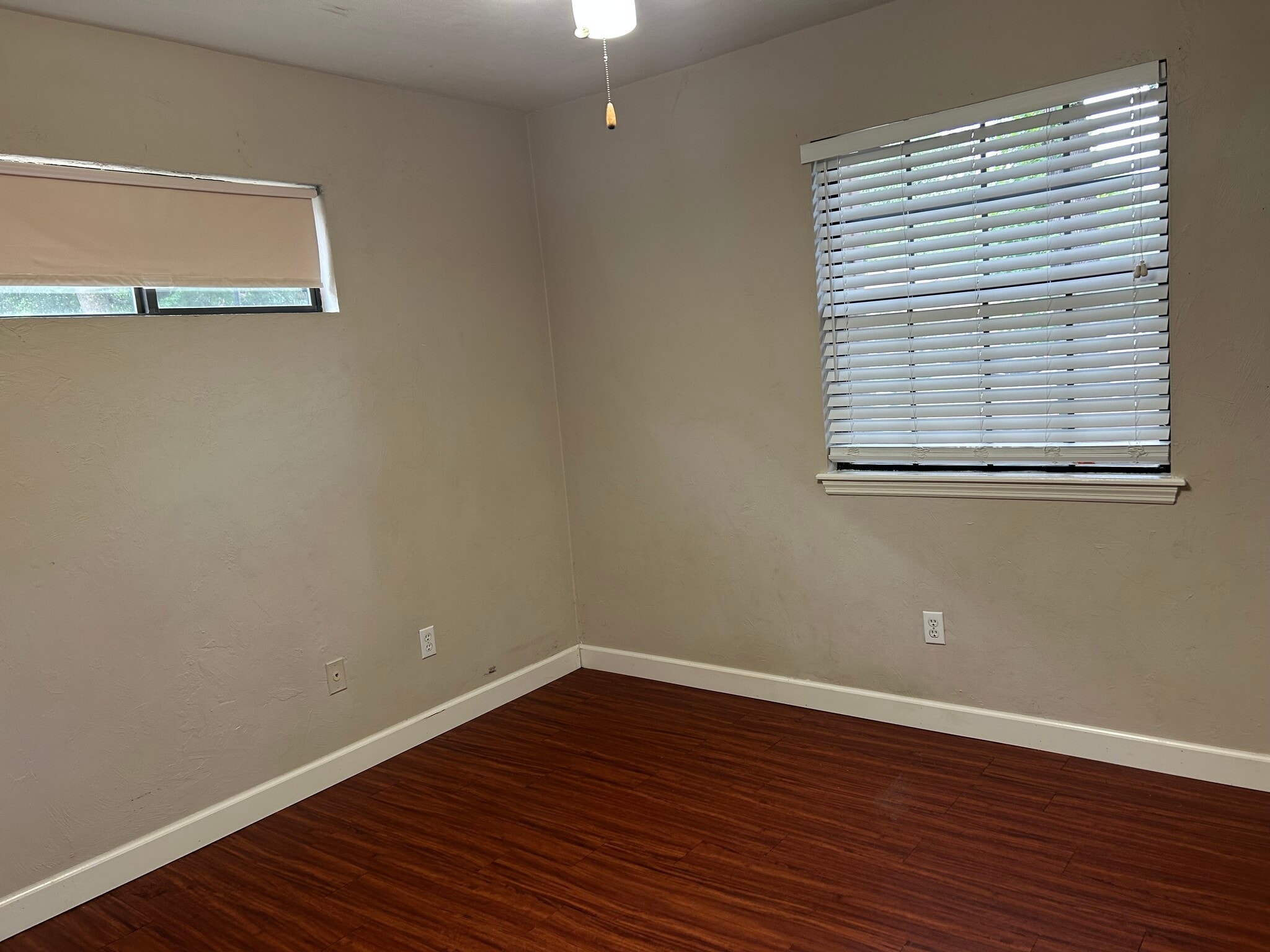Building Photo - 1129 Ocala Rd