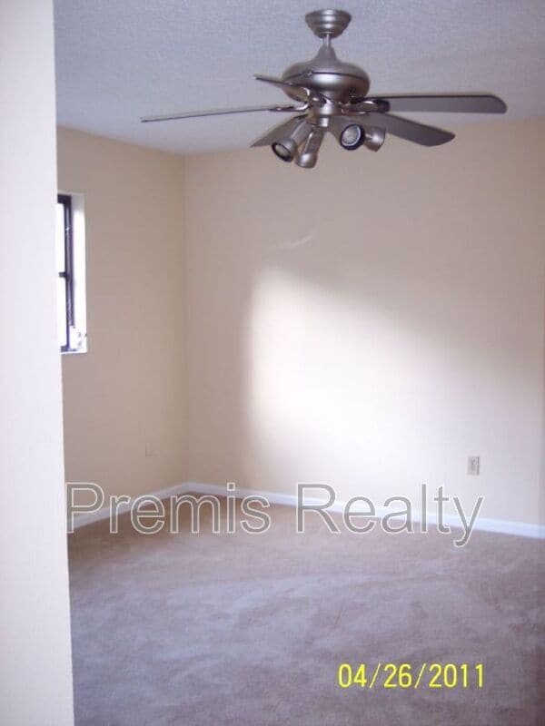 Building Photo - 1281 Stony Brook Ln