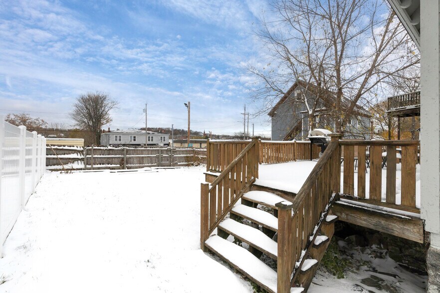 Building Photo - 127 Ashworth Pl