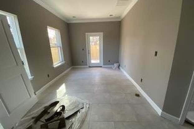 Building Photo - 60 Brenda Ln