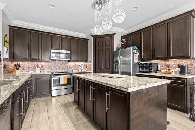 Building Photo - 14543 White Jade Terrace
