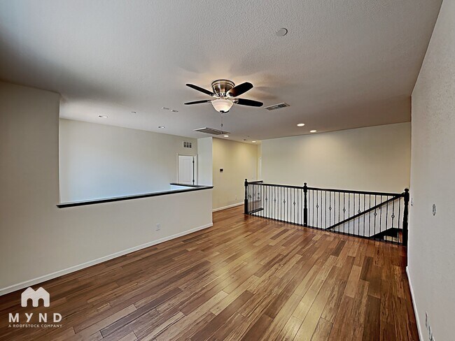 Building Photo - 2367 Hancock Dr