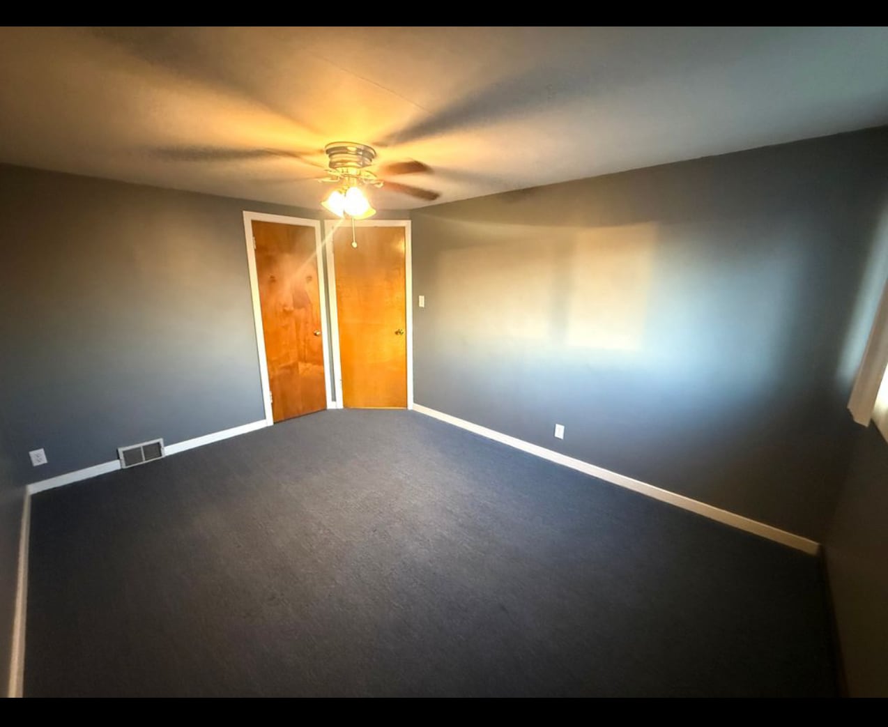 Building Photo - 91 Bloomfield Ave