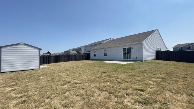 Building Photo - Hawthorne Lake…3 Bedroom 2 Bath