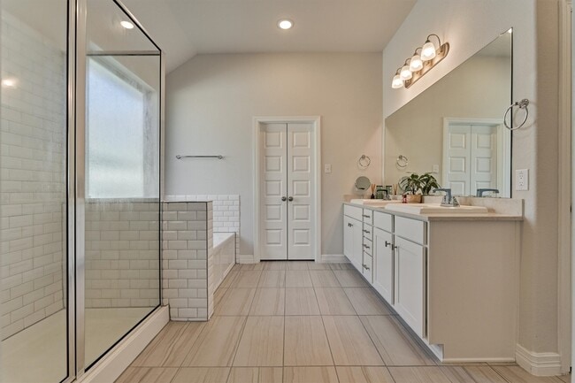 Building Photo - 160 Dove Springs Ct