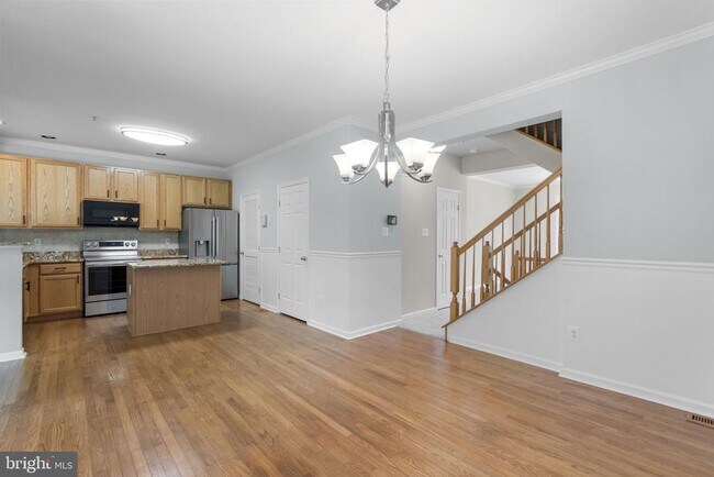 Building Photo - 6381 Stockbridge Overlook Ct