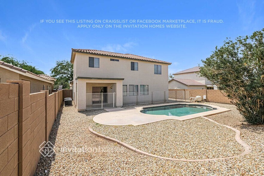 Building Photo - 6417 S 23rd Dr