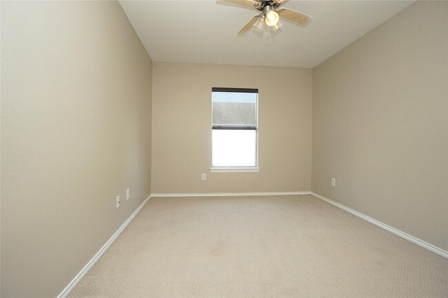 Building Photo - Location, Location! A Must-See Midtown Gem!