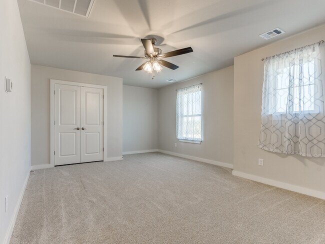 Building Photo - 6322 NW 178th Ter