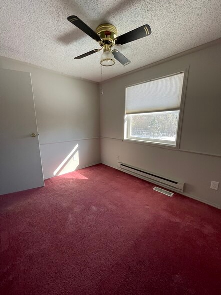 Building Photo - 1019 Darter Rd