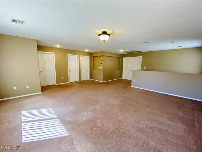 Building Photo - 258 Rusty Plank Ave