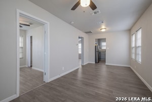Building Photo - 325 S Hackberry St