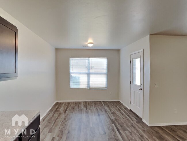 Building Photo - 10529 NW 19th St