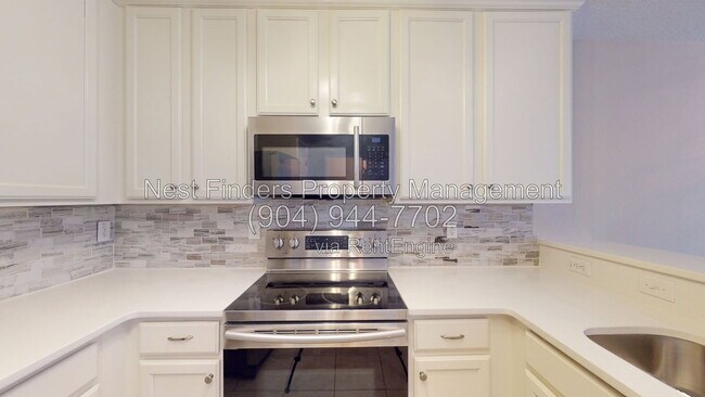 Building Photo - 1002 N Black Cherry Dr