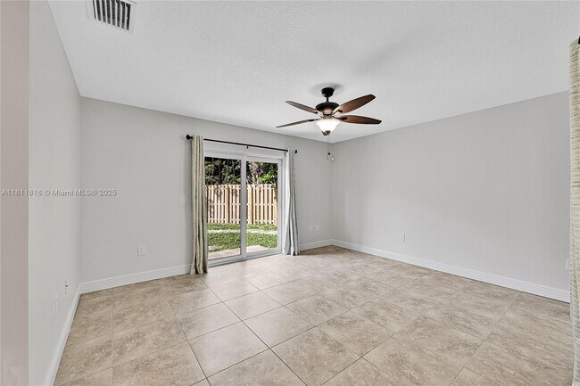 Building Photo - 5511 NW 49th Terrace