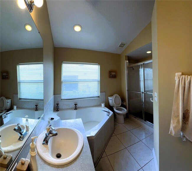 Building Photo - 10903 Rushwood Way