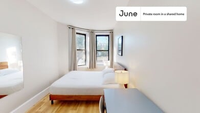 Building Photo - Room in Shared 5 bed/2 bath home in Brighton