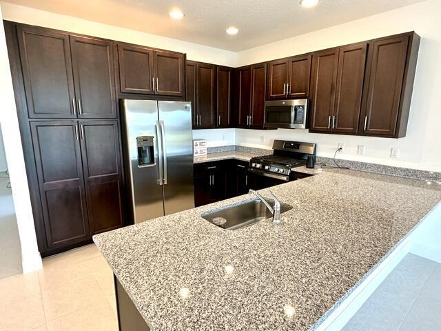 Building Photo - 11785 SW Oceanus Blvd