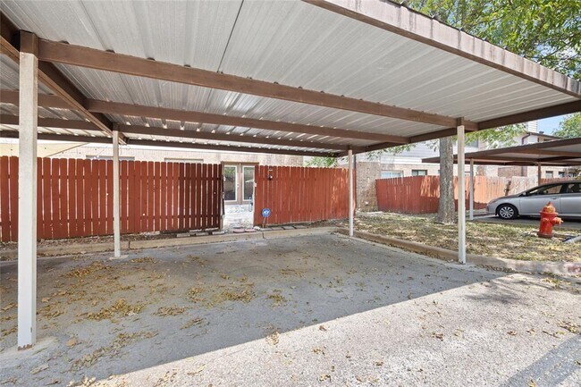 Building Photo - 101 Clearday Dr