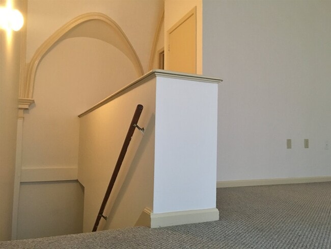 Building Photo - 124 Orange St