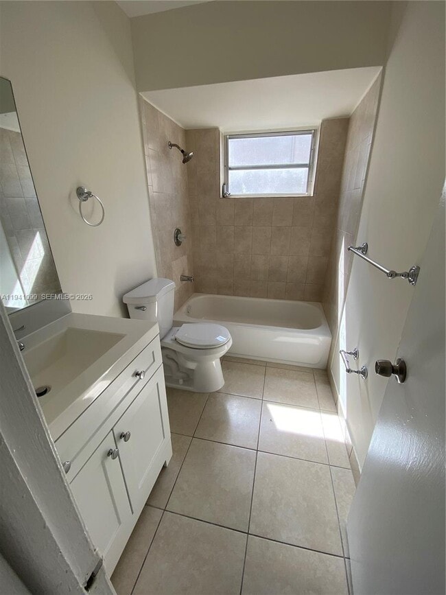 Building Photo - 851 SW 63rd Way