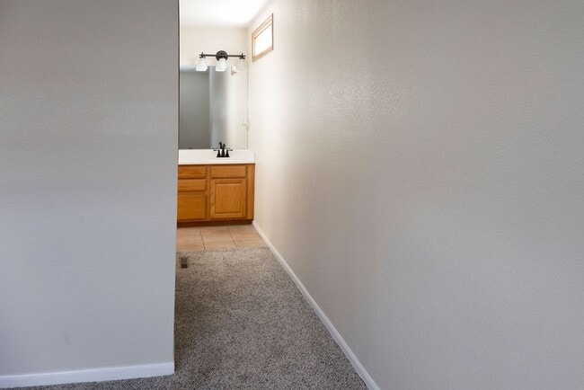 Building Photo - Home backing to foothills