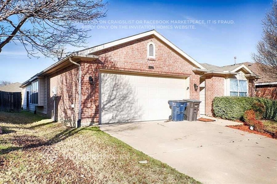 Building Photo - 8337 Horseshoe Bend Dr