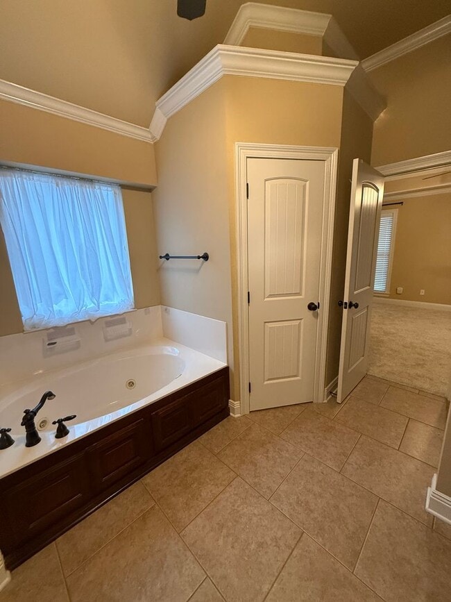 Building Photo - Haughton! Charming 3-Bedroom Brick Home with Spacious Yard