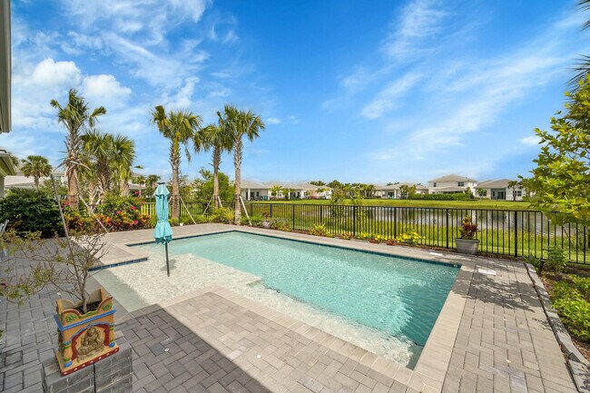 Building Photo - 12597 Nautilus Cir
