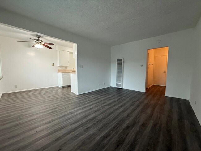 Interior Photo - 4783 W. 133rd Street,