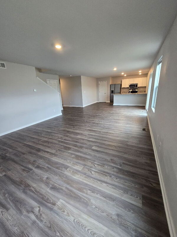 Building Photo - 5653 Brookview Ave