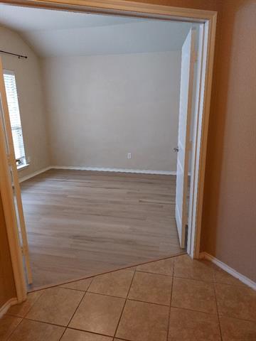 Building Photo - 1113 Haskell Dr