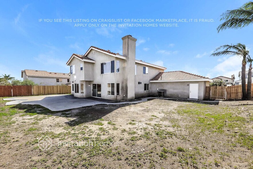 Building Photo - 2386 W Calle Celeste Dr