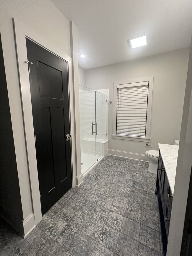 Building Photo - Luxury 1 BR in Fairport Village Available November 2026
