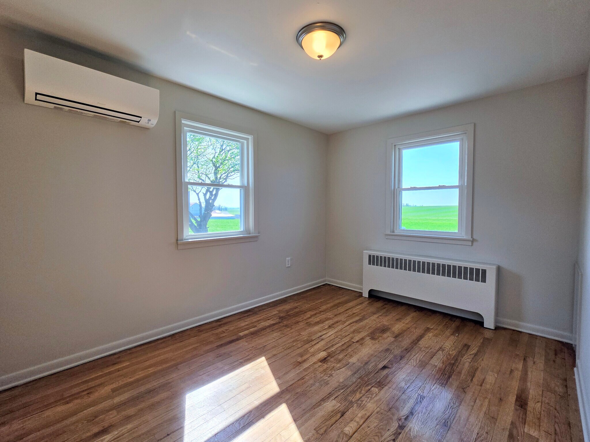 Building Photo - 2622 Creek Hill Rd