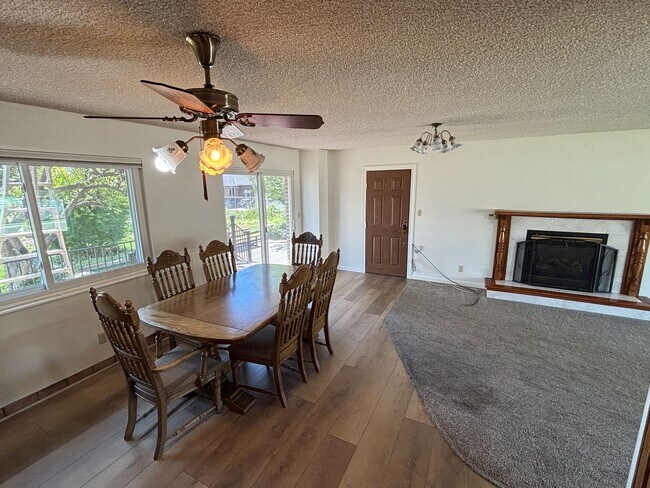 Building Photo - Nice Rambler home with a finished basement in desirable neighborhood