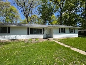 Building Photo - 2316 Lima Ln
