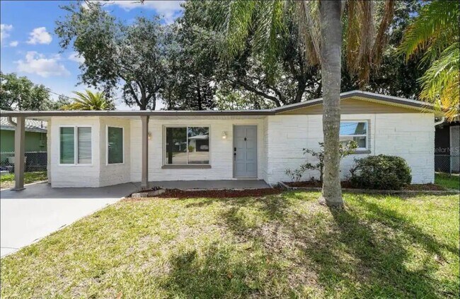 Primary Photo - 13926 Helen Ave