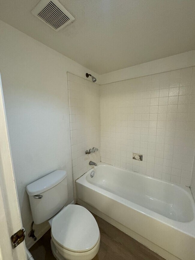 3 BEDROOM IN PAPAGO PARK VILLAGE IN TEMPE 819 N College Ave Tempe AZ 85288 Apartment Finder