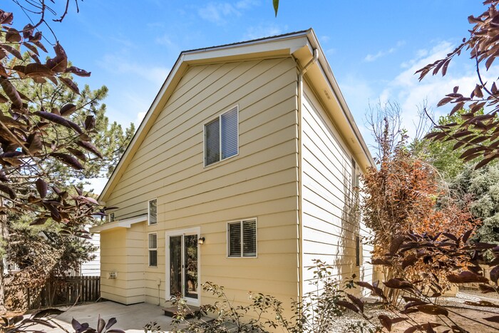 Building Photo - 17029 Hastings Ave