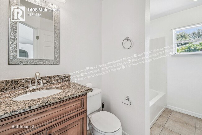 Building Photo - Charming 4-Bedroom Ranch with a Spacious L...