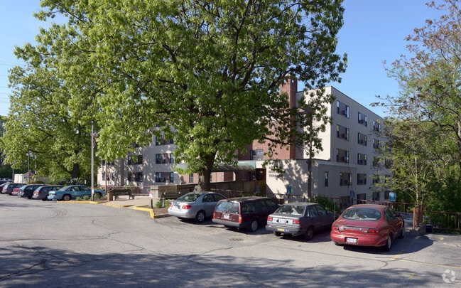 Building Photo - Riverstone Apartments