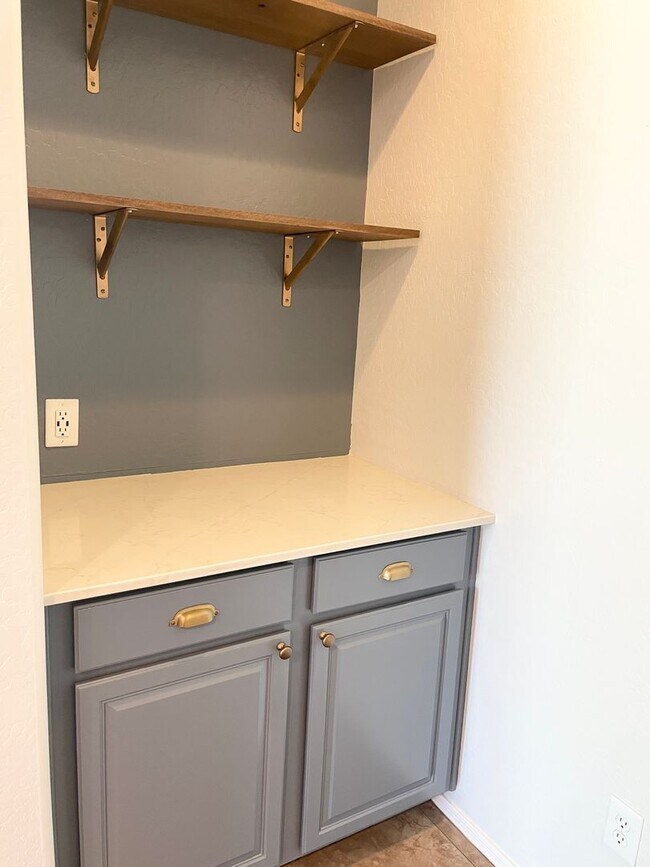Building Photo - Upgraded Two Story Home In Power Ranch! To...