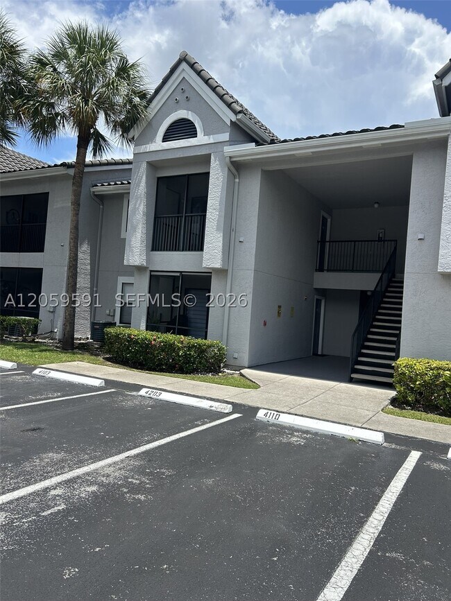 Building Photo - 15051 SW 103rd Ln