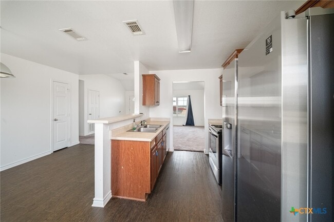 Building Photo - 2624 Saulsbury Dr