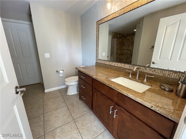 Building Photo - 12936 Violino Ln
